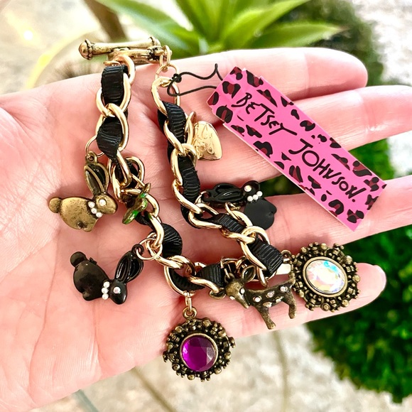Betsey Johnson Charm Bracelet - Picture 2 of 4